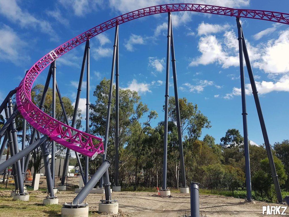 Hypercoaster Mack - Warner Bros Movie World